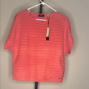 Tahari Coral Textured Short Sleeve Knit Tee NWT | Minimal Chic Top